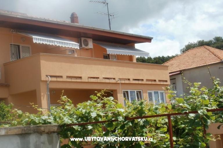 Appartements and Chambres Nediljko – foto 2