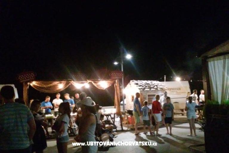 VILLA BERNARD..150 m plaža DRAŽICA – foto 27