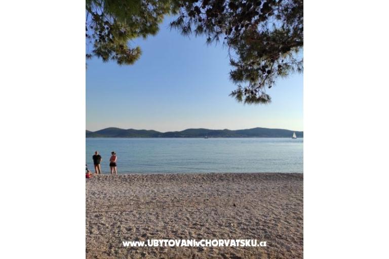 VILLA BERNARD..150 m plaža DRAŽICA – foto 37