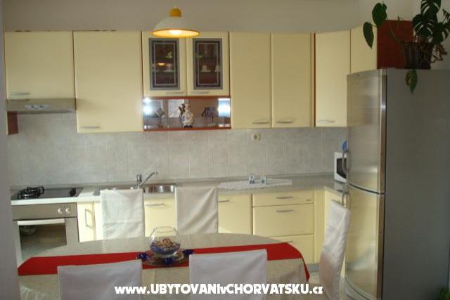 Appartements Villa Niko Bol – foto 9