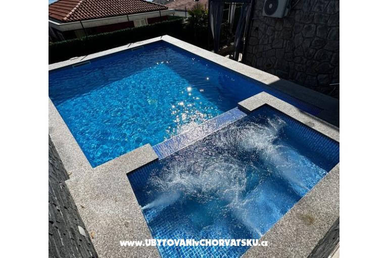 Delux apartment, heated pool – foto 13