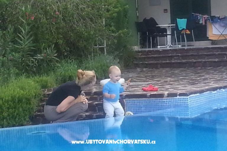 Vila Smirna 4*  avec piscine  – foto 17