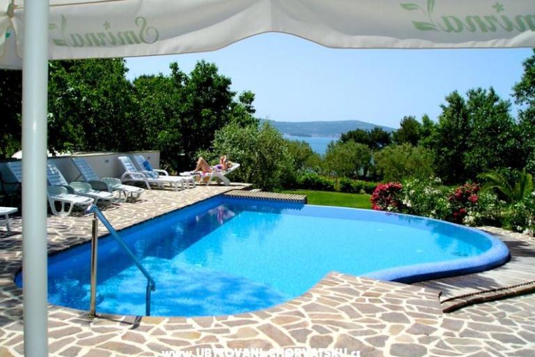 Vila Smirna 4*  avec piscine  – foto 2