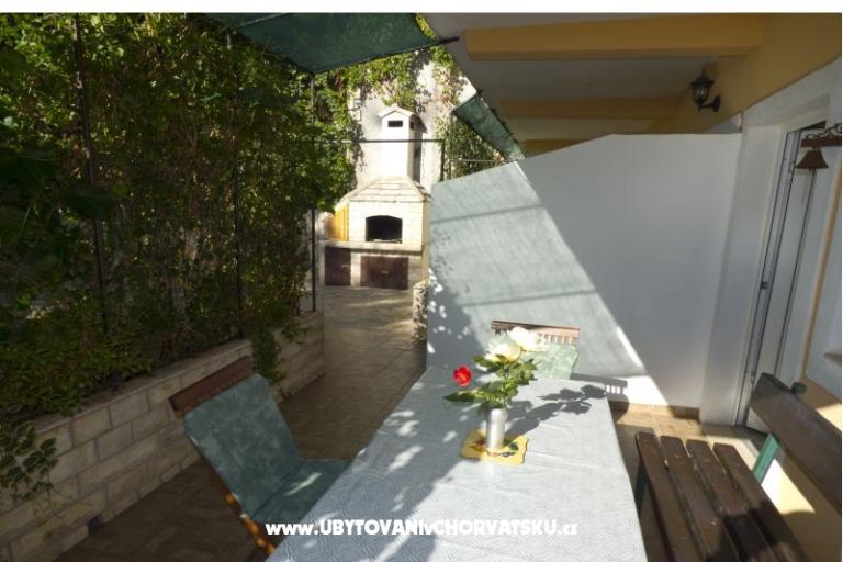 Apartmani Plaža Ivan Dolac – foto 17