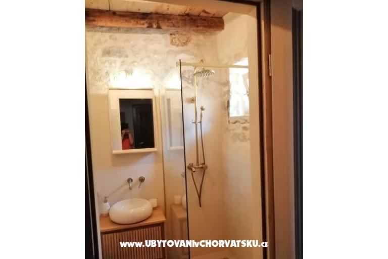 Maison en pierre za odmor Ostojić – foto 15