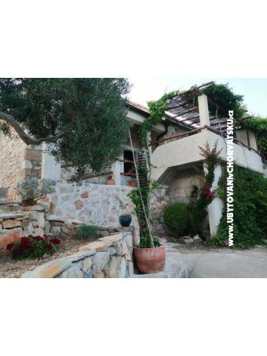Maison en pierre za odmor Ostojić – foto 9