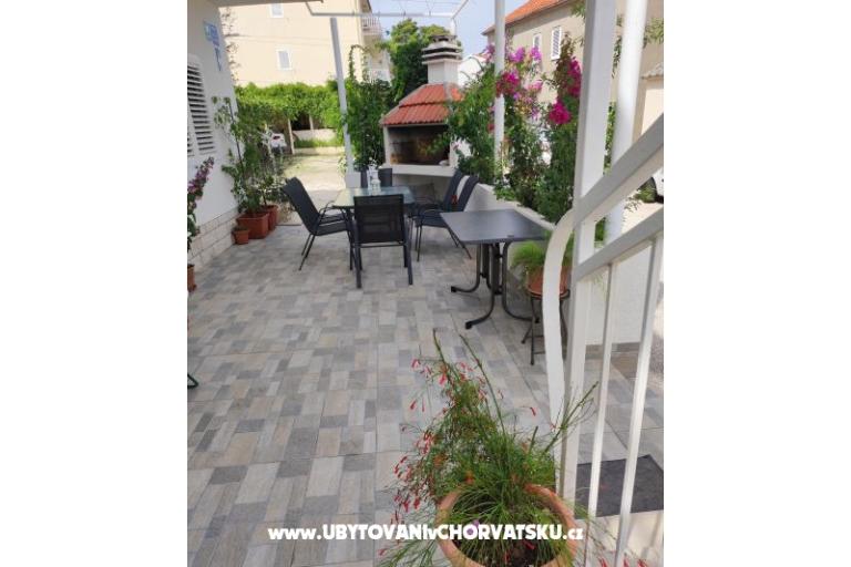 Appartements Branka Drače – foto 2