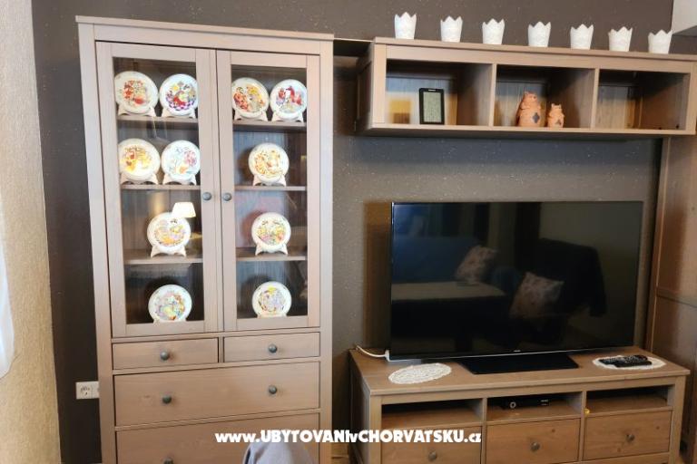 Appartement Karlobag – foto 18