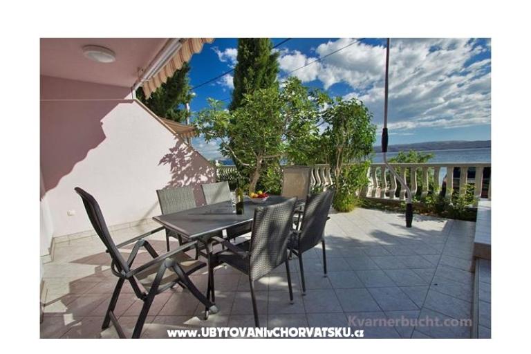 Beachfront Appartements Baricevic wit – foto 12