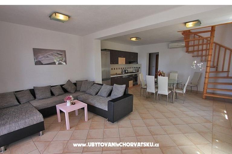Beachfront Appartements Baricevic wit – foto 3