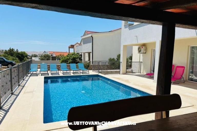 Beachfront Maison Robert avec piscine – foto 11