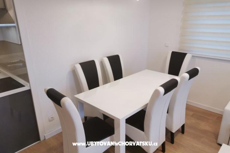 Beachfront Maison Robert avec piscine – foto 13