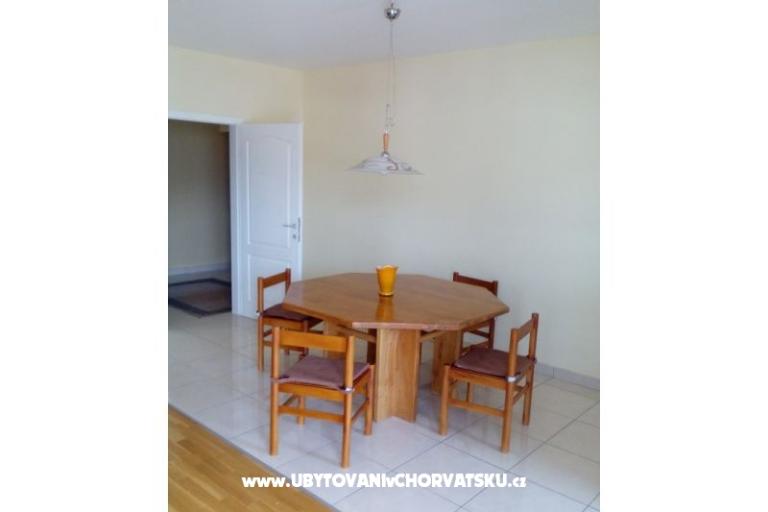 Appartements Kastel Stari – foto 16