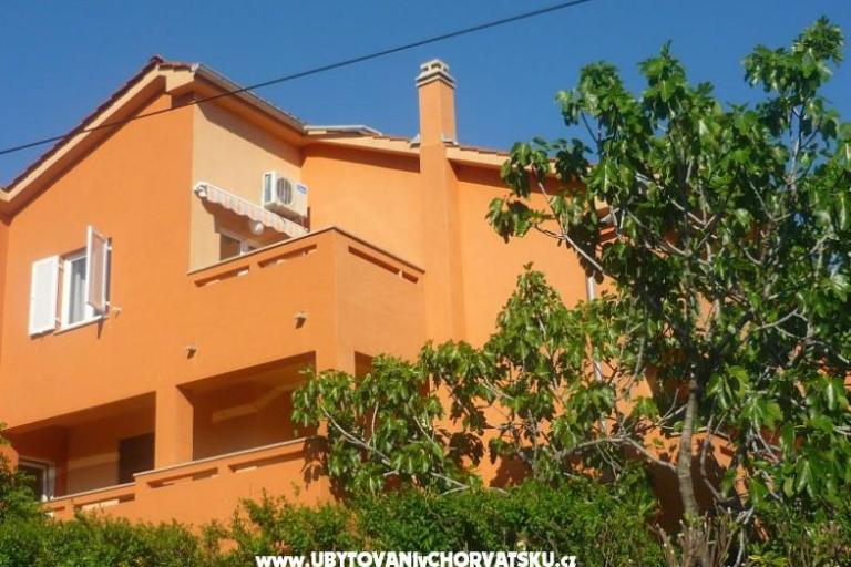 Apartm. Vlahinić Mirjana i Valerija – foto 3