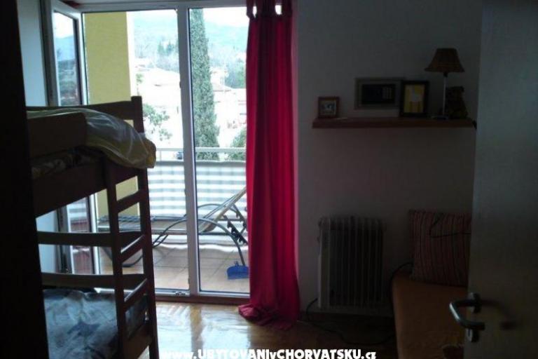 Adria Lovran  – foto 5