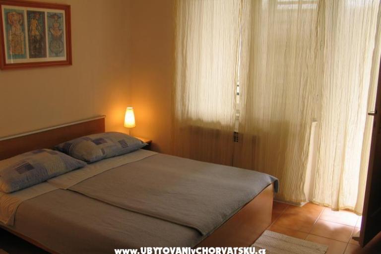 Appartements and rooms Rica – foto 8