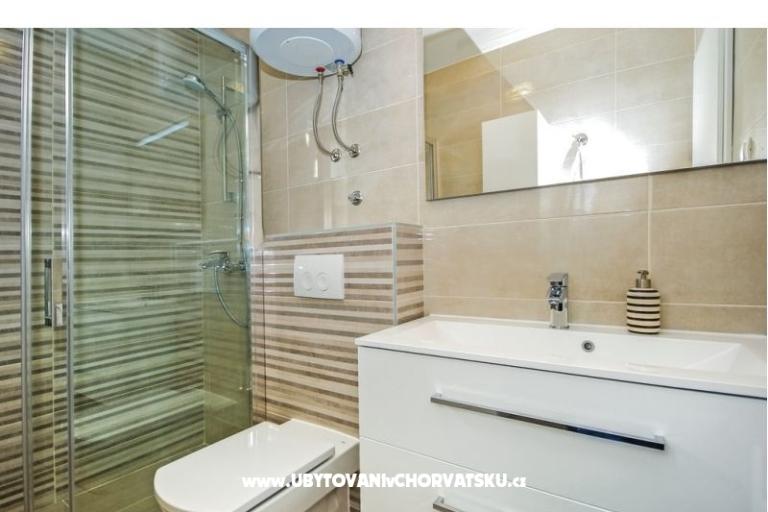 Lux AP6+2 jacuzzi – foto 14