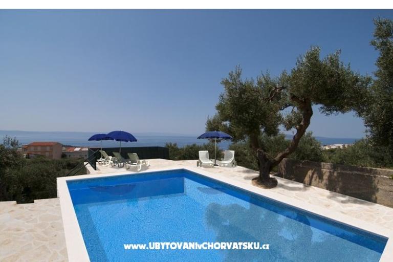 De Lux Appartements-SWIMMING POOL – foto 17