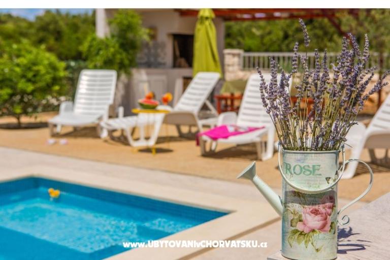 Appartements Vila Nena avec piscine – foto 6