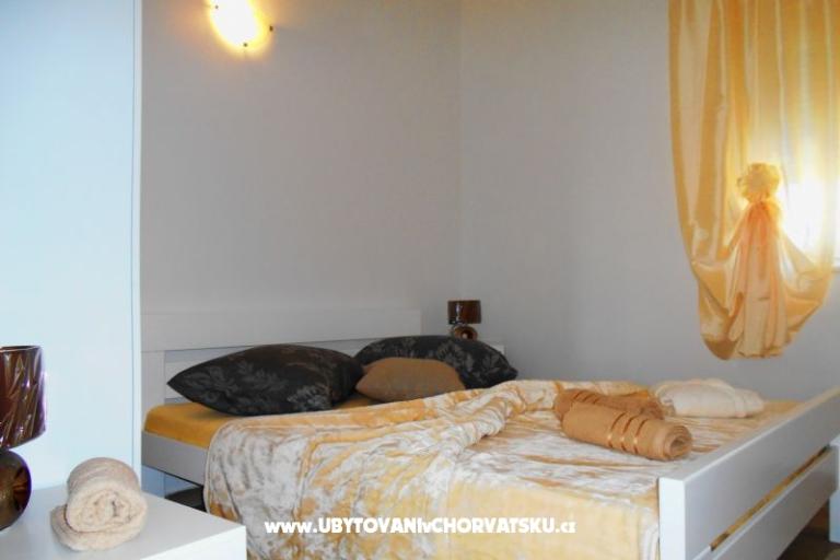 Appartements AS sa bazenom – foto 12