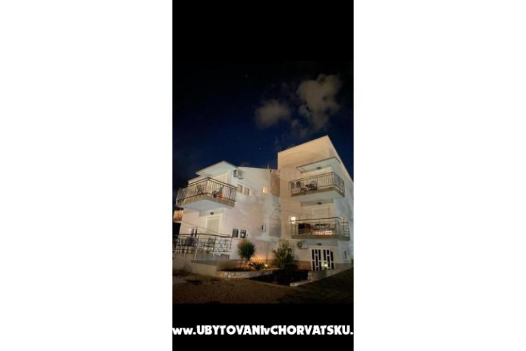 Appartements AS sa bazenom – foto 33