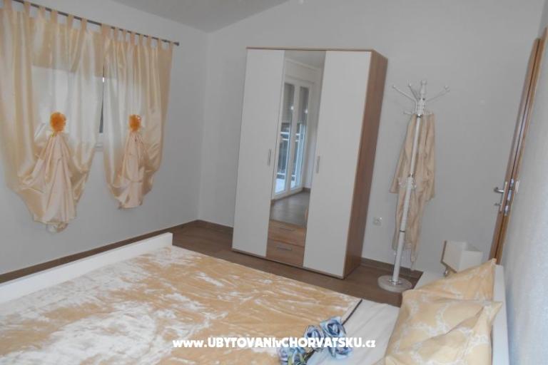 Appartements AS sa bazenom – foto 9