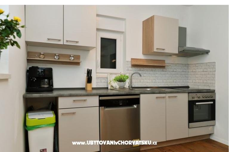 Your Pleasure Point – foto 15