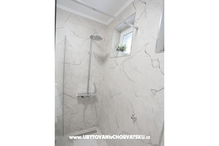 Melia Nin – foto 19