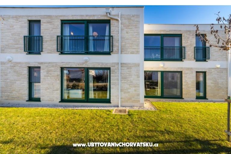 Queen Beach Resort Appartements – foto 2