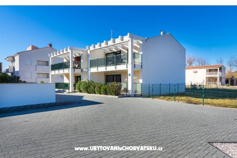 Queen Beach Resort Appartements – foto 6