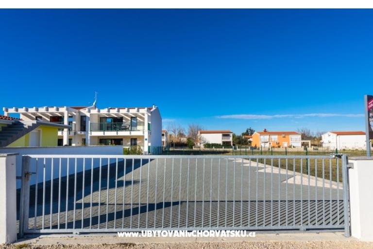 Queen Beach Resort Appartements – foto 8