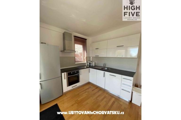 High Five Luxury Maison Novalja – foto 12