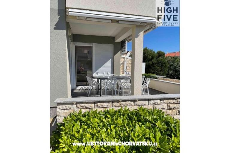 High Five Luxury Maison Novalja – foto 4
