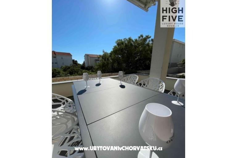 High Five Luxury Maison Novalja – foto 9