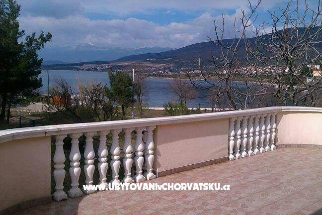 Appartement Dedi – foto 2