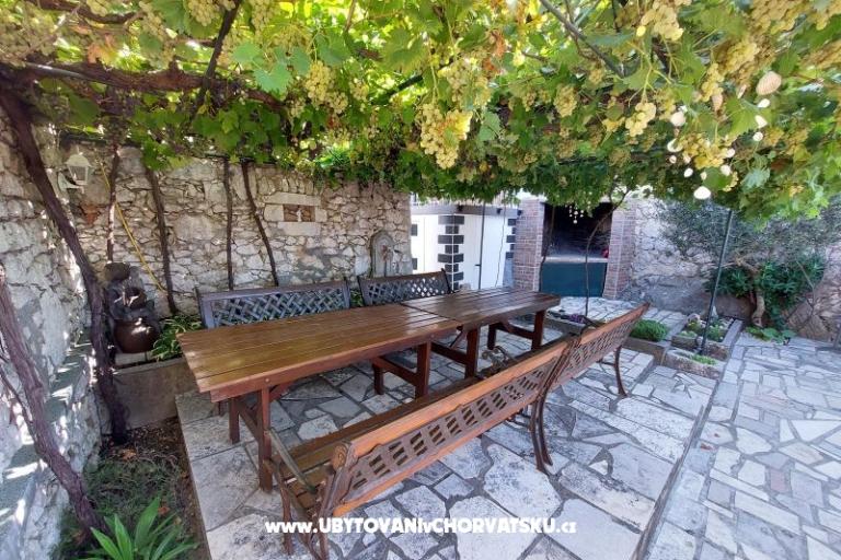 Appartements Pejaković na moru – foto 17