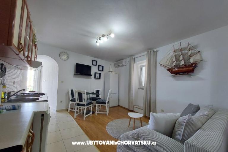 Appartements Pejaković na moru – foto 8