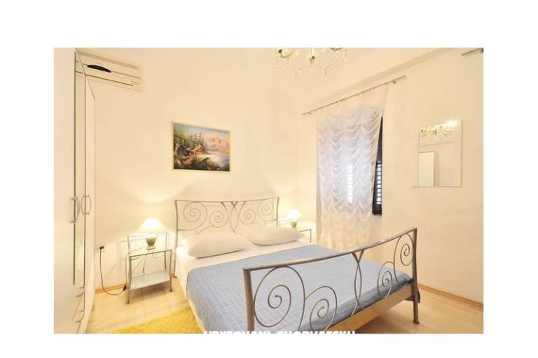 Appartements Stari Grad /Omiš center/ – foto 14