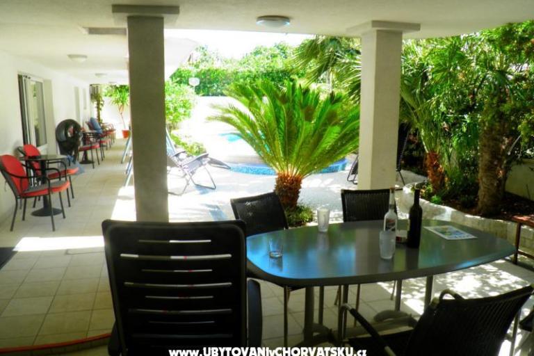 Dizma Wellness Appartements – foto 17