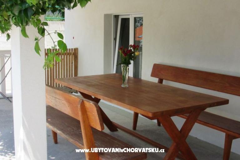 Petar apartmani Omis – foto 9