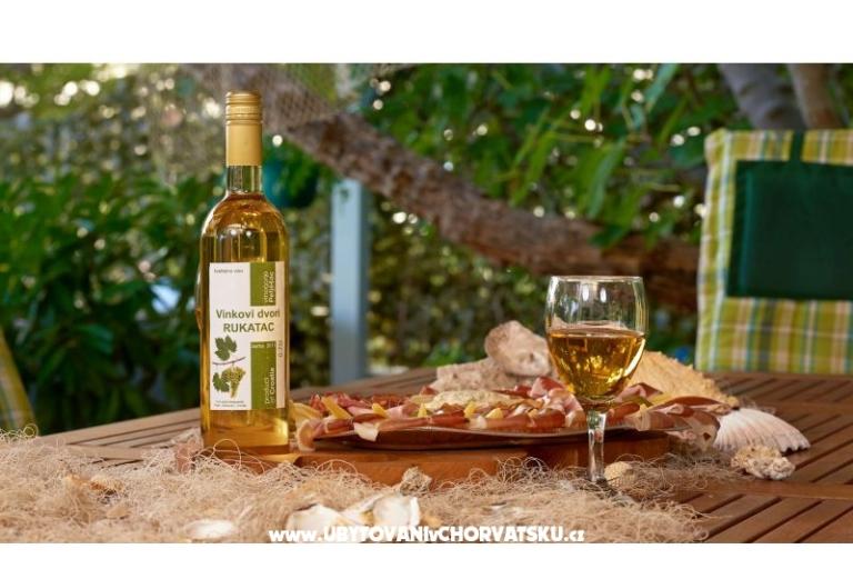 Vinkovi dvori – foto 4