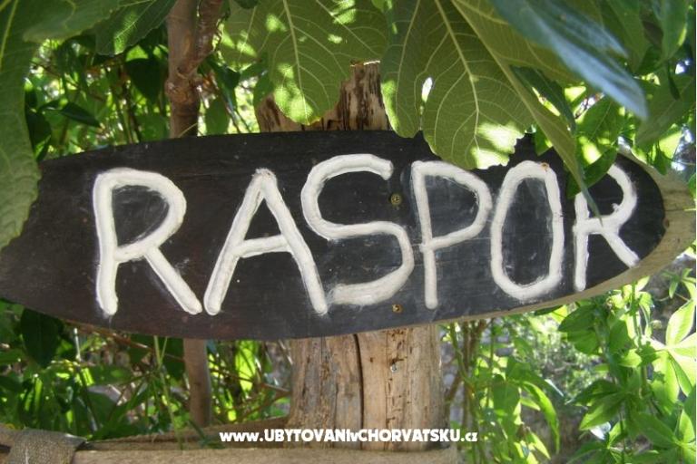 Appartements &amp; rooms  Raspor – foto 12