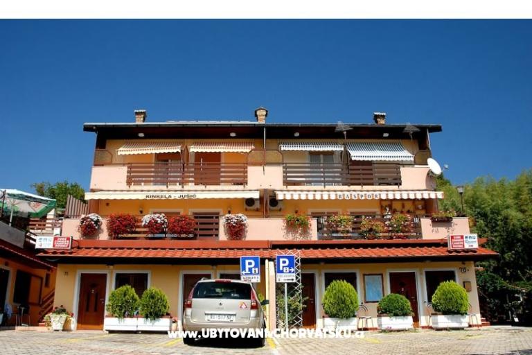 Appartements &amp; rooms  Raspor – foto 3