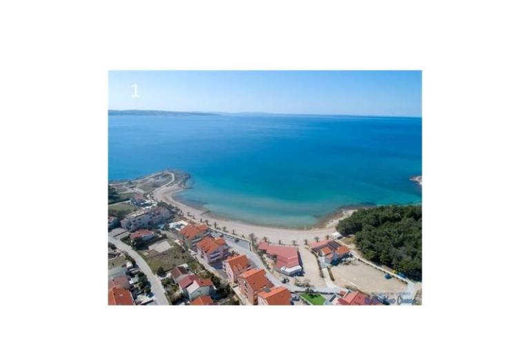 Appartement avec piscine and jacuzzi – foto 15