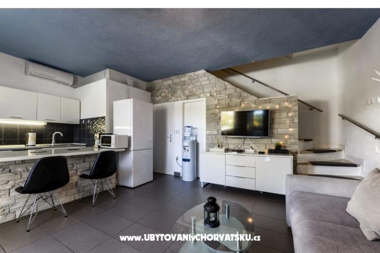 Appartement avec piscine and jacuzzi – foto 16