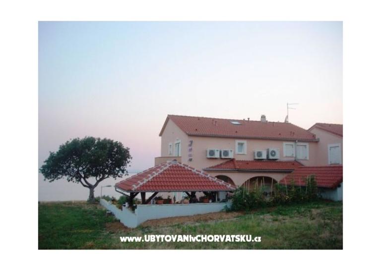 Appartements Ivan i Zeljka Pakostane – foto 15