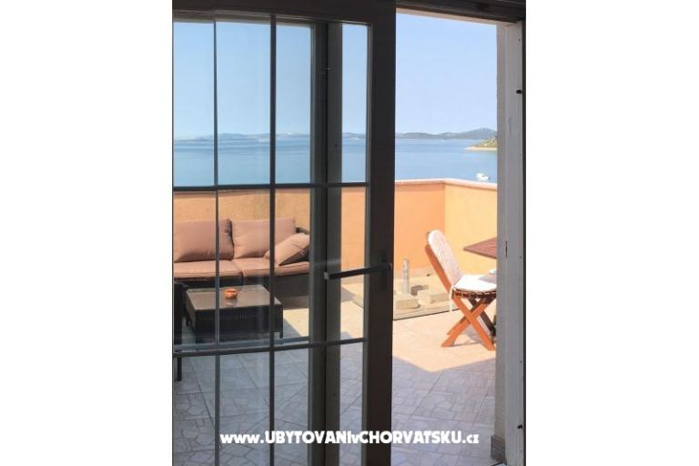 Appartements Ivan i Zeljka Pakostane – foto 6