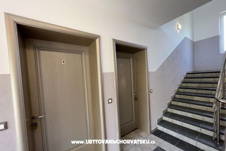 Appartements avec piscine Villa Julia 3  – foto 17