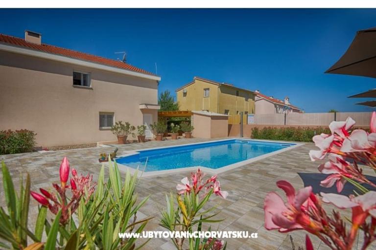  Maison avec piscine - Villa Marijana  – foto 5