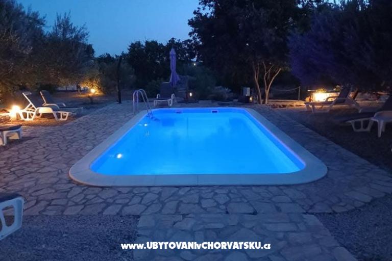 Authentic Campementing Dalmatia – foto 7